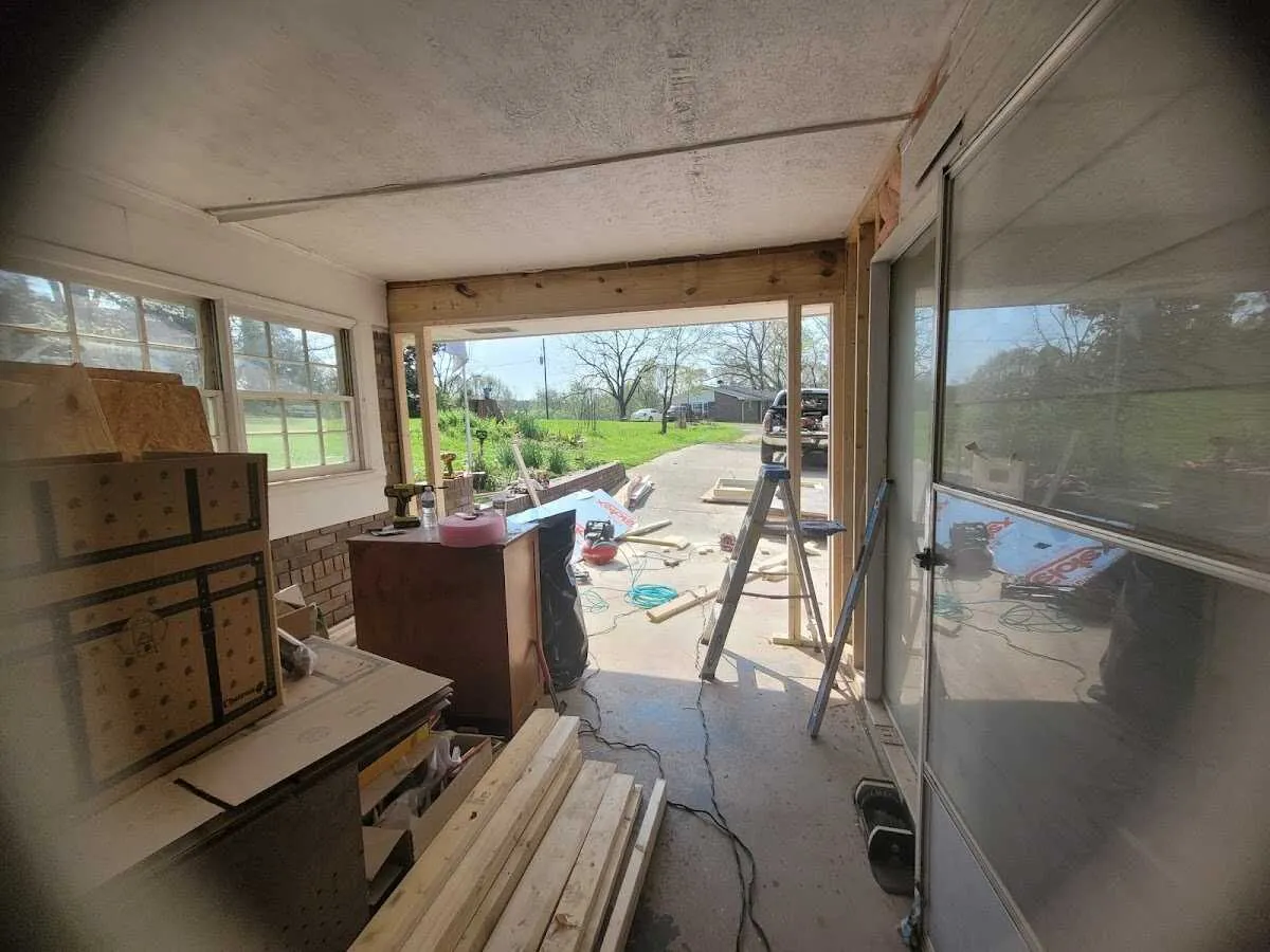 Air movers and dehumidifier for Water Mitigation Services in LaSalle